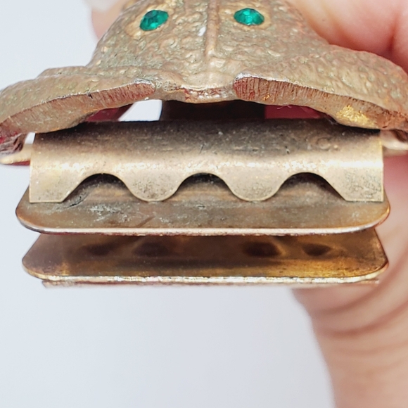 SUPER RARE!  VINTAGE FROG GREEN RINESTONES BOSTONCLIP HUNT MFG STATESVILLE - Picture 4 of 5